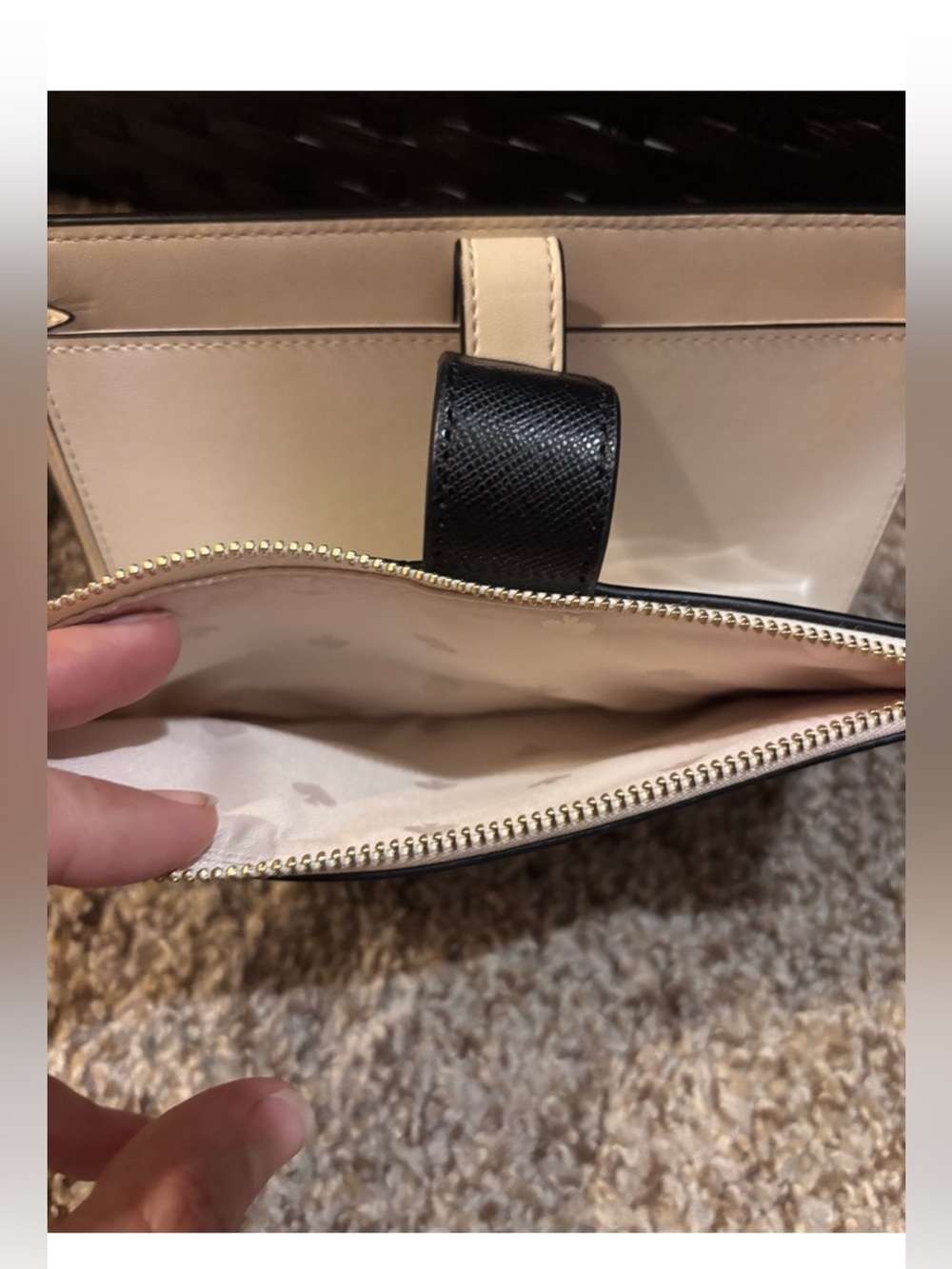 Kate Spade New York Staci wallet/ Wristlet .,multi-colored scribble hearts NWOT - Picture 4 of 14